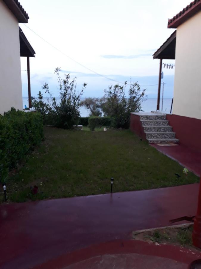 Beach Bungalows Kypseli Exterior photo
