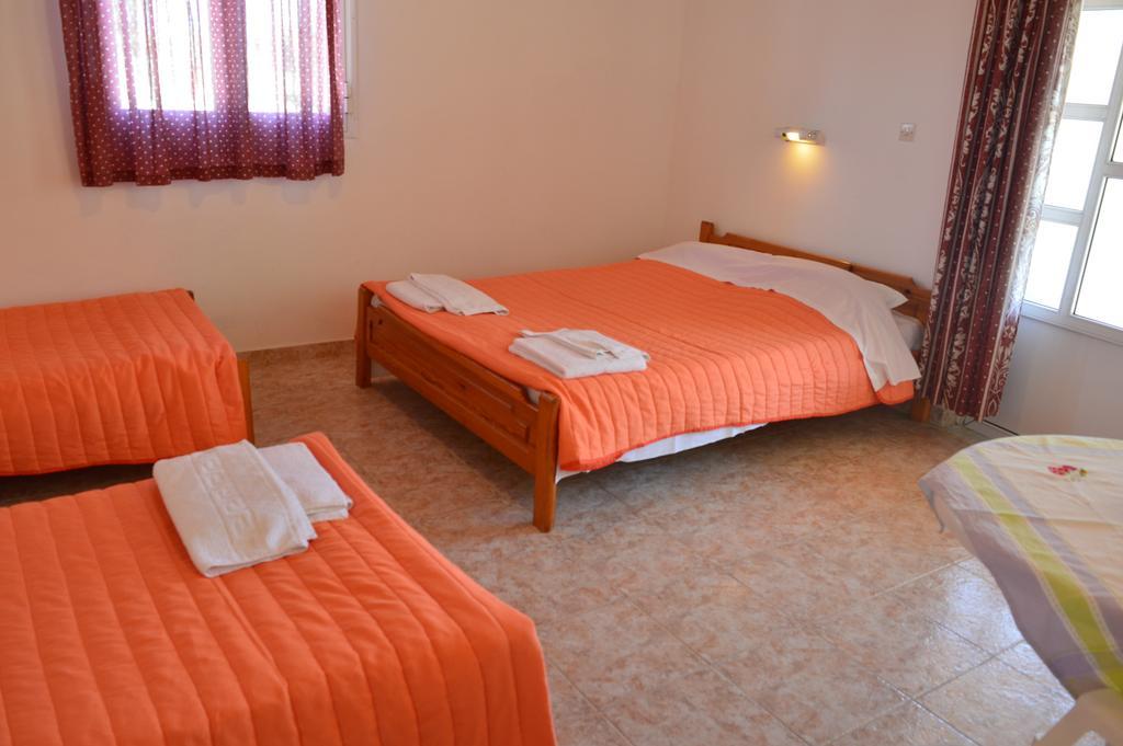 Beach Bungalows Kypseli Room photo